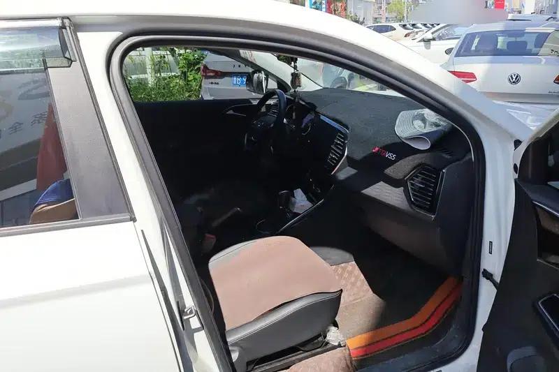 Jetta VS5 2021 280TSI Automatic Enjoyment Edition — миниатюра 9