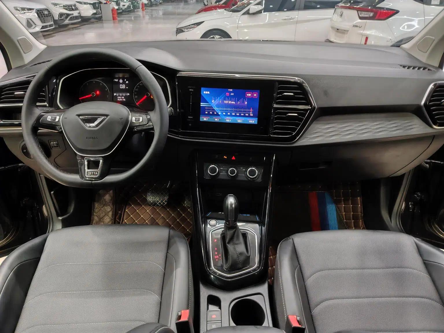 Jetta VS5 2022 280TSI Automatic Glory Edition Pro — миниатюра 8