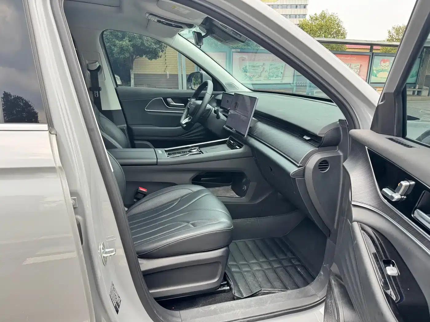 Fengyun T9 2024 Model 120 Long Range Comfort 5-Seater Ternary Lithium Battery — миниатюра 11