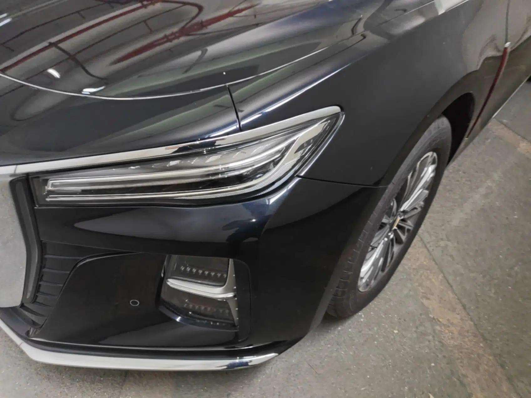 Hongqi H5 2025 2.0T Automatic Flagship 500 000th Unit Anniversary Edition — миниатюра 8