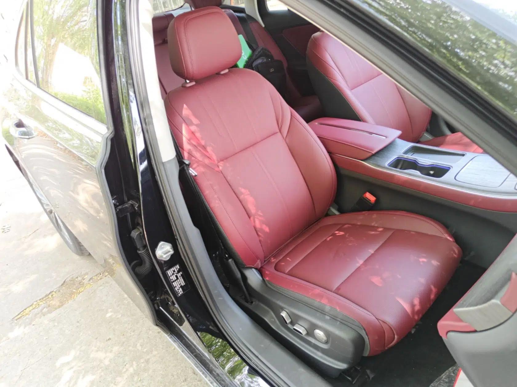 Hongqi H5 2026 Model 2.0T Automatic Qi Ling Pro Edition — миниатюра 19