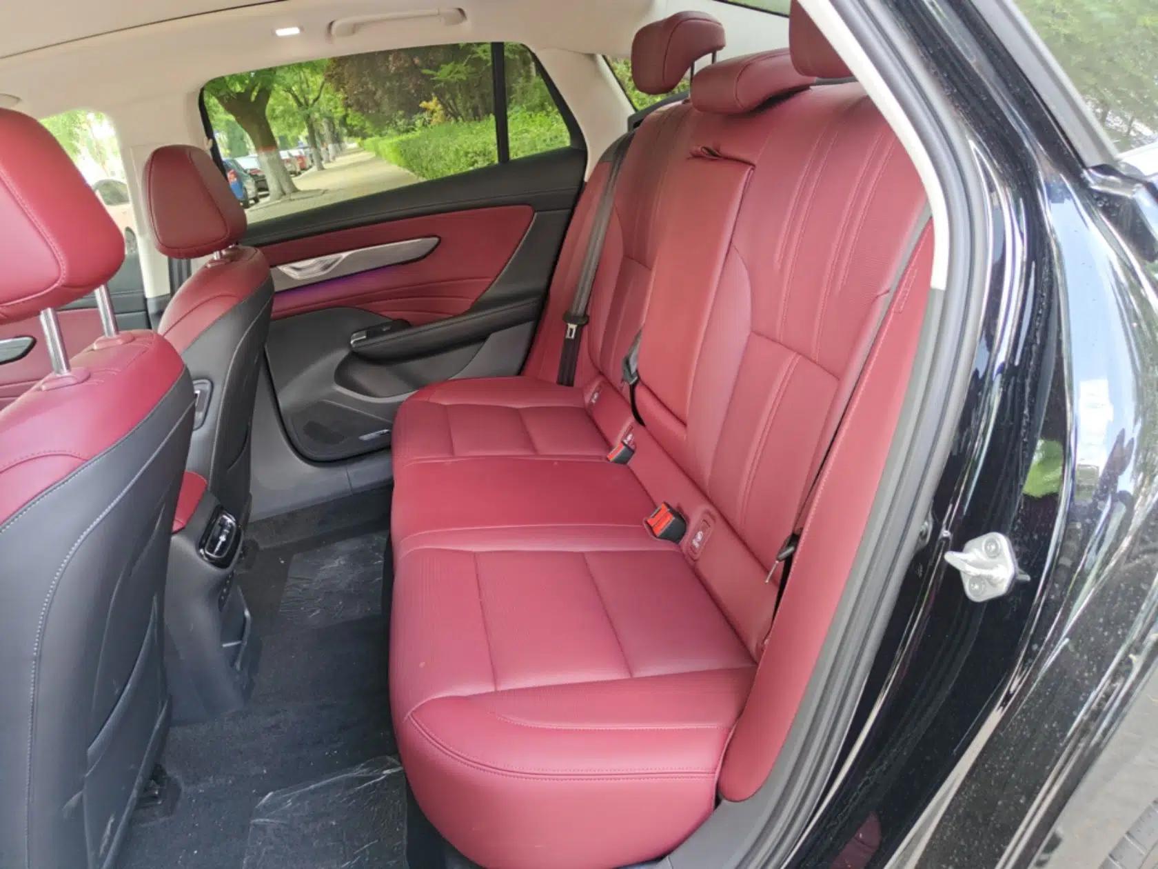 Hongqi H5 2026 Model 2.0T Automatic Qi Ling Pro Edition — миниатюра 20
