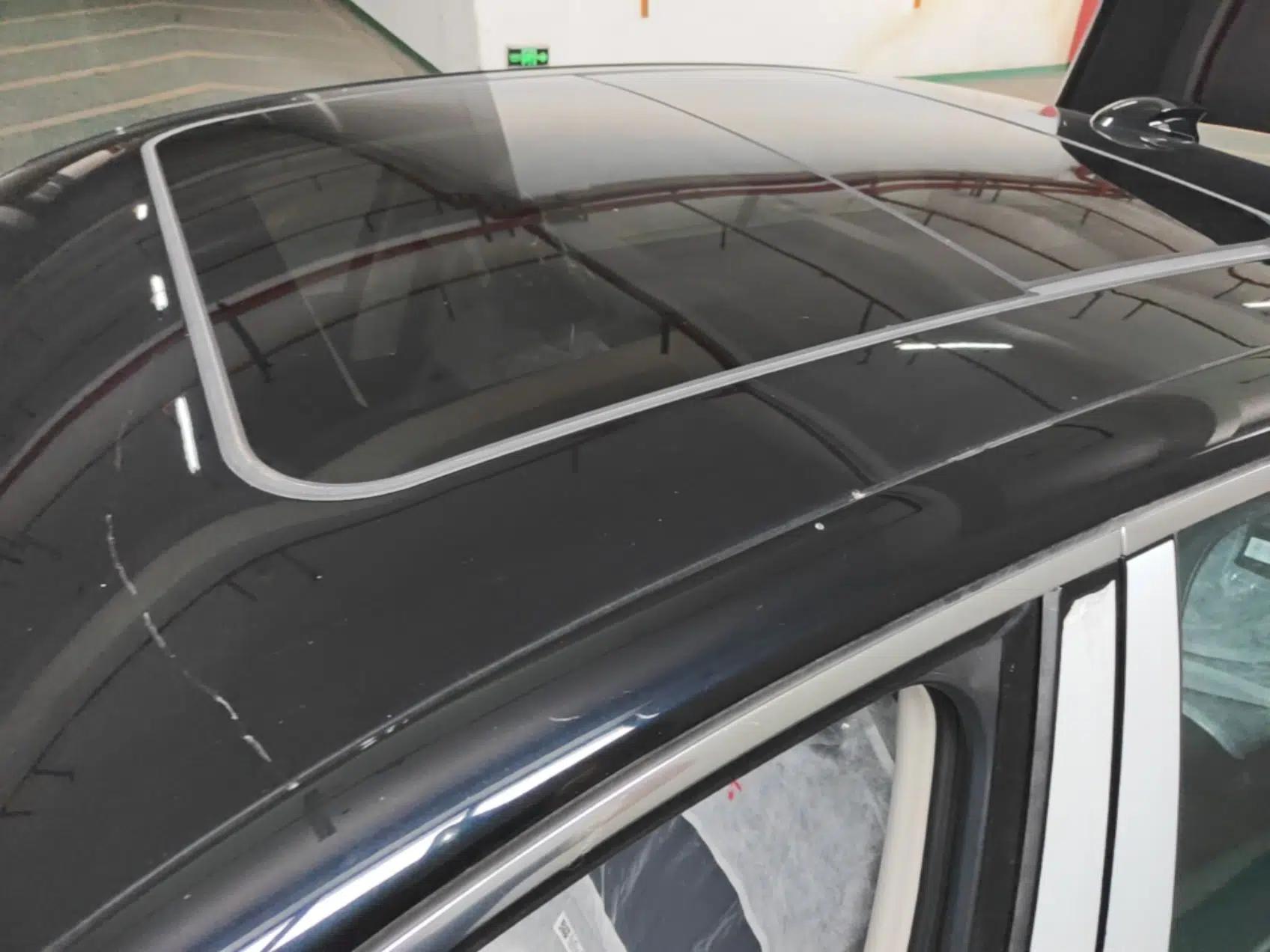 Hongqi H5 2025 2.0T Automatic Flag Edition – 500 000 Units Commemorative Version — миниатюра 7
