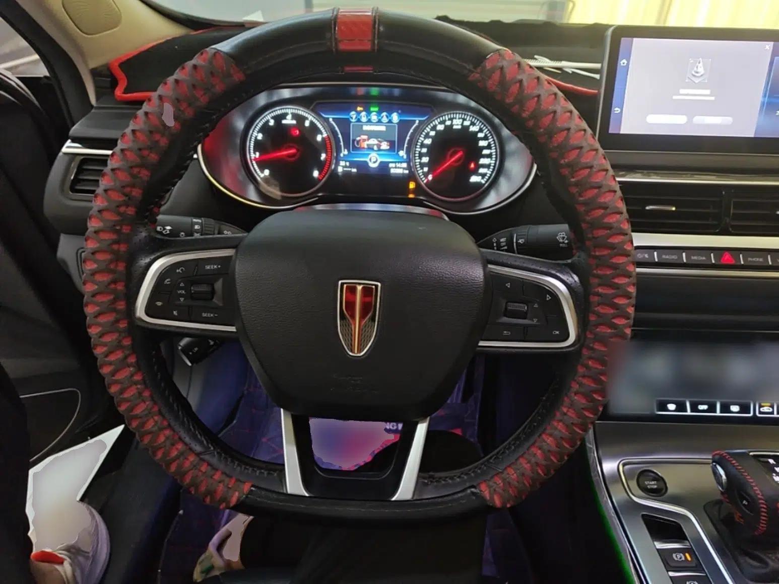 Hongqi H5 2020 1.8T Automatic Smart Connect Flagship Edition — миниатюра 13