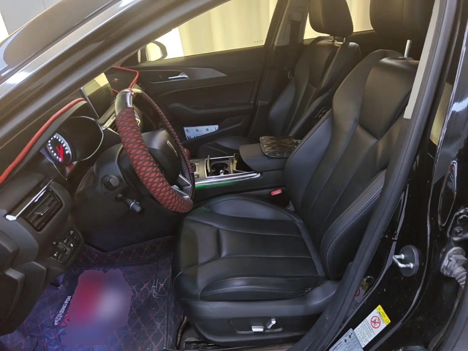Hongqi H5 2020 1.8T Automatic Smart Connect Flagship Edition — миниатюра 17