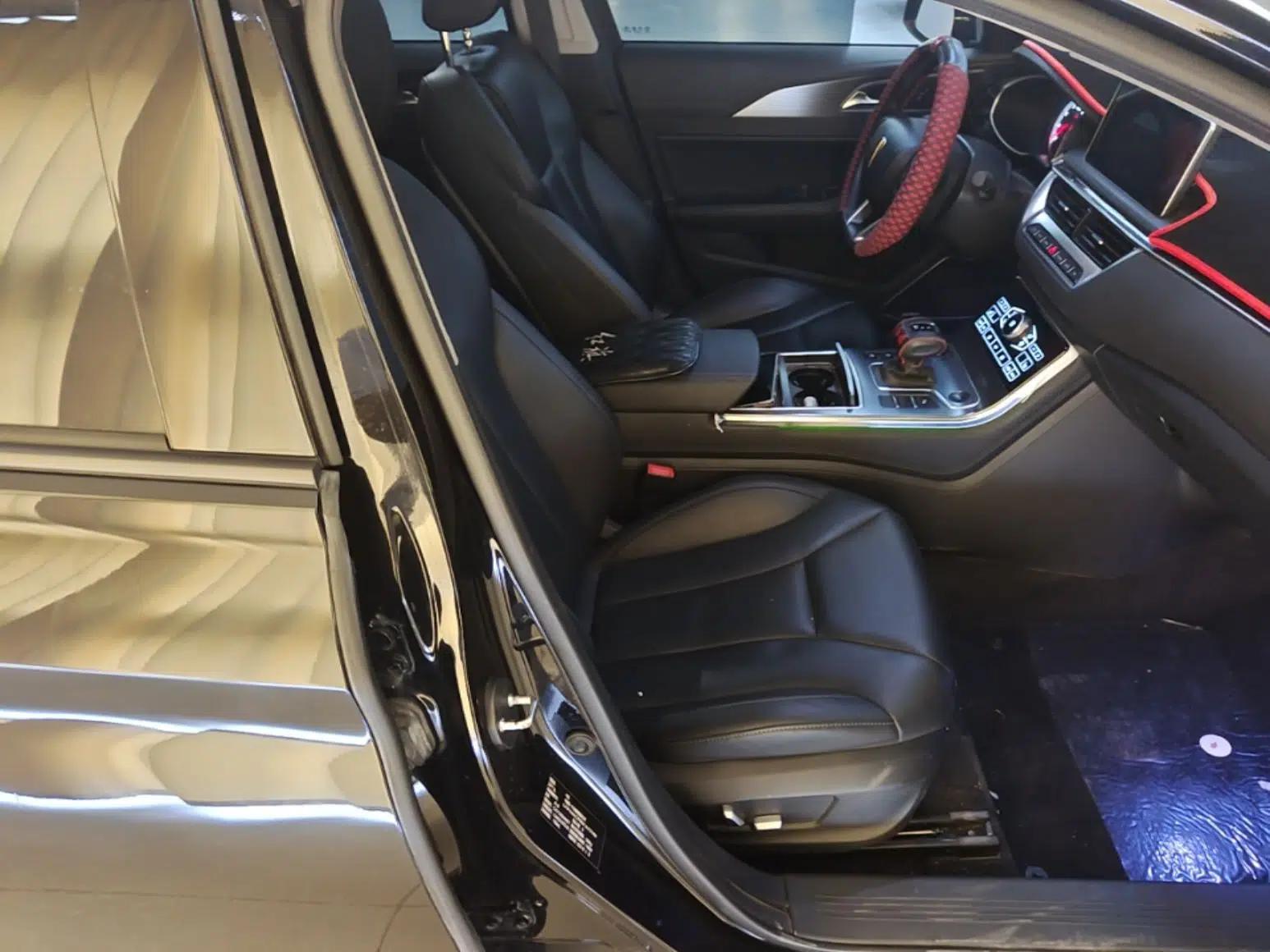 Hongqi H5 2020 1.8T Automatic Smart Connect Flagship Edition — миниатюра 19