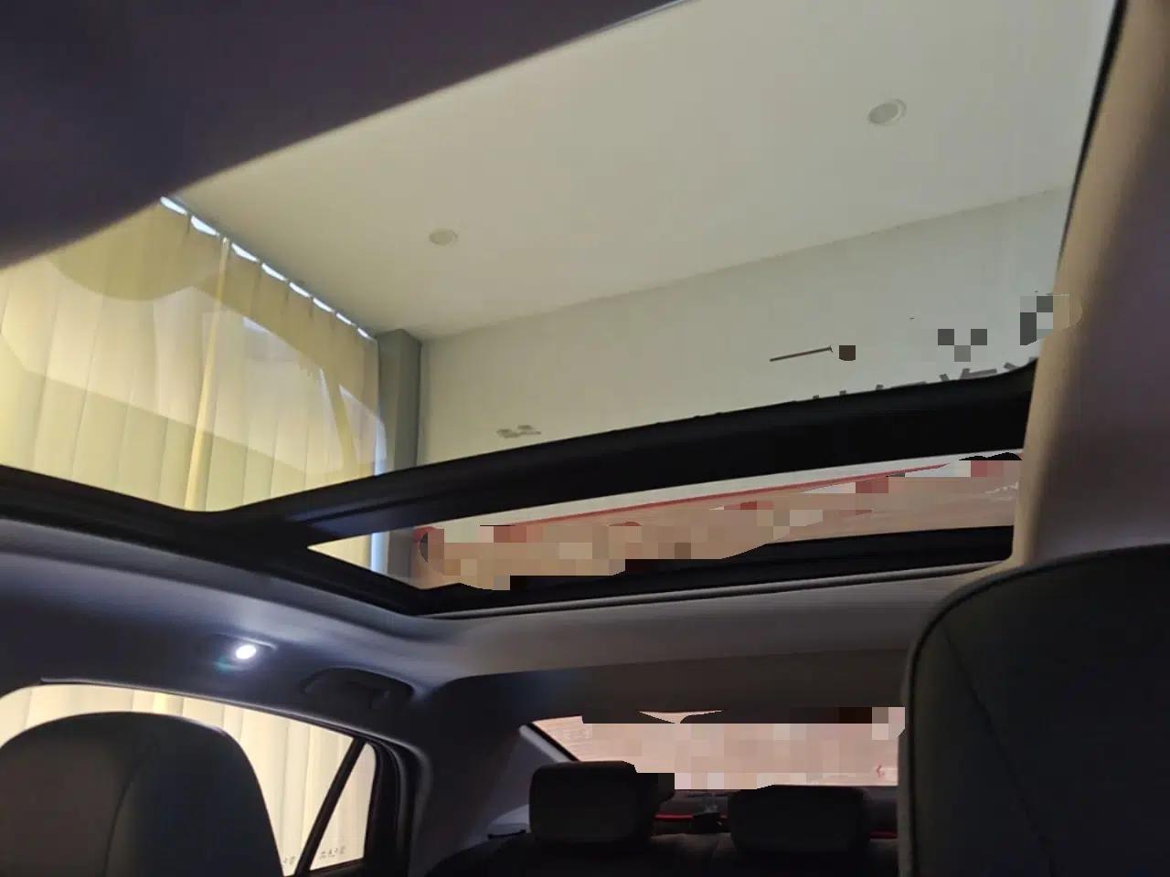 Hongqi H5 2020 1.8T Automatic Smart Connect Flagship Edition — миниатюра 21