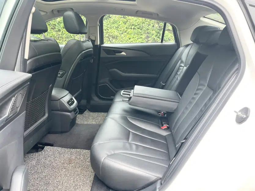 Hongqi H5 2020 1.8T Automatic Smart Connect Flagship Edition — миниатюра 30