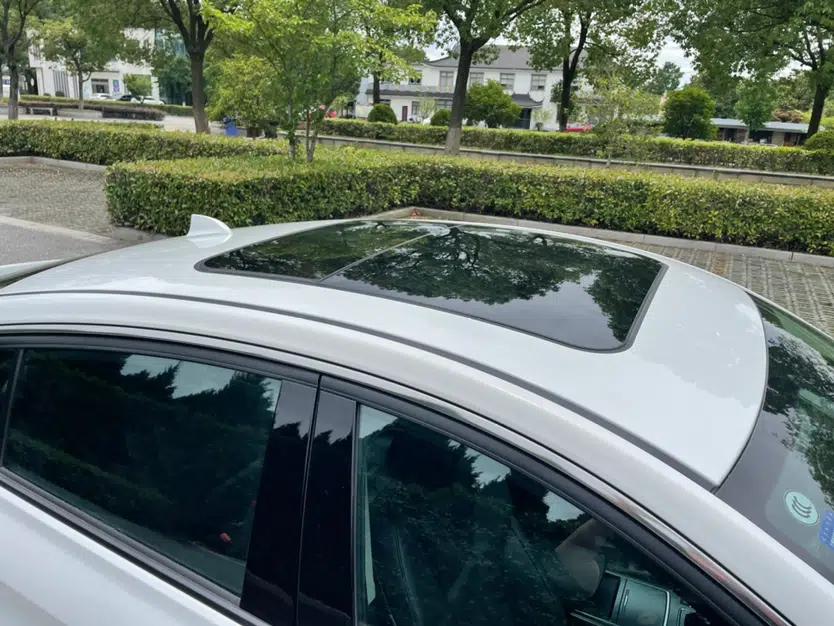 Hongqi H5 2020 1.8T Automatic Smart Connect Flagship Edition — миниатюра 7