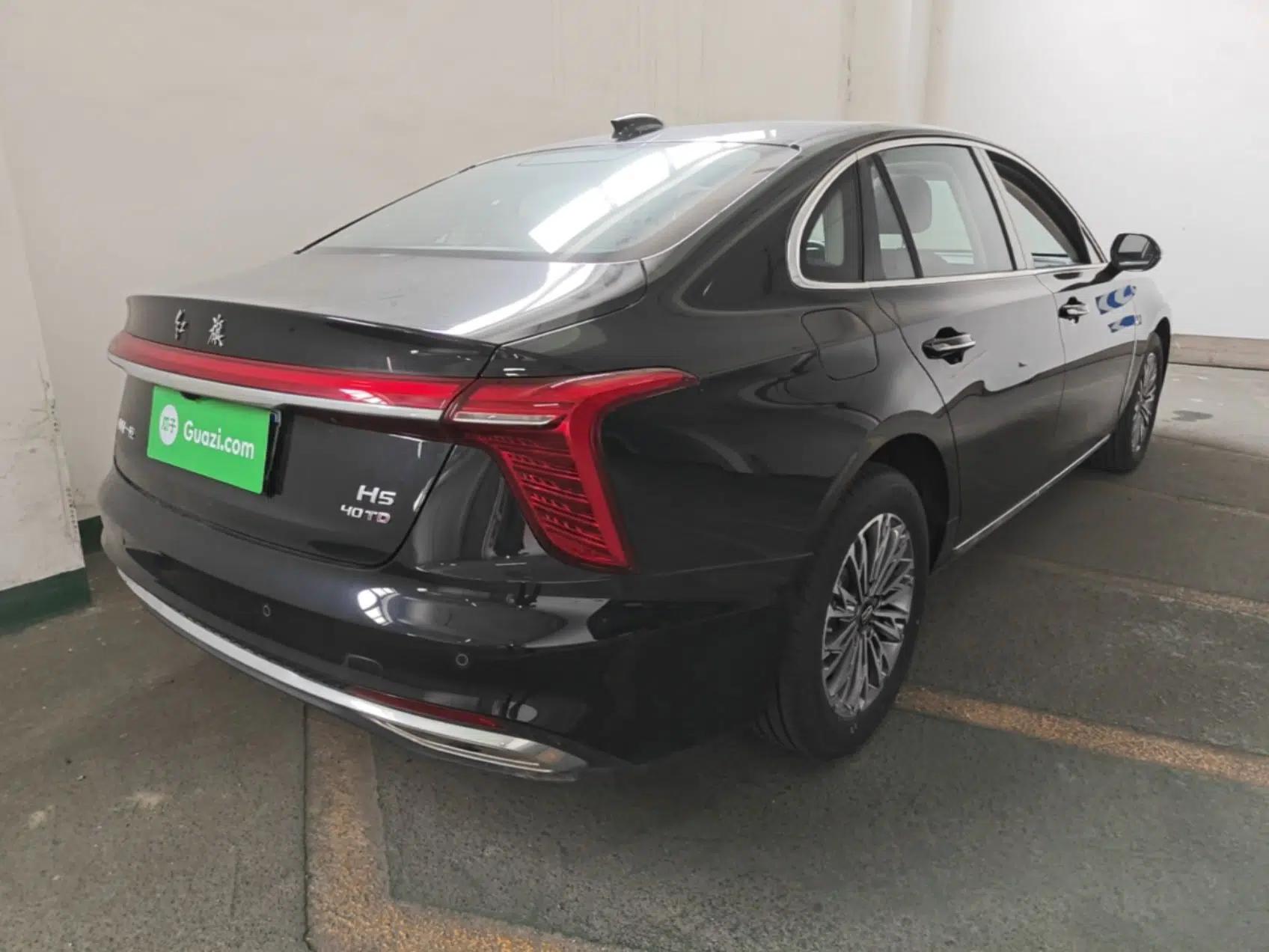 Hongqi H5 2025 2.0T Automatic Flagship 500 000th Unit Anniversary Edition — миниатюра 6