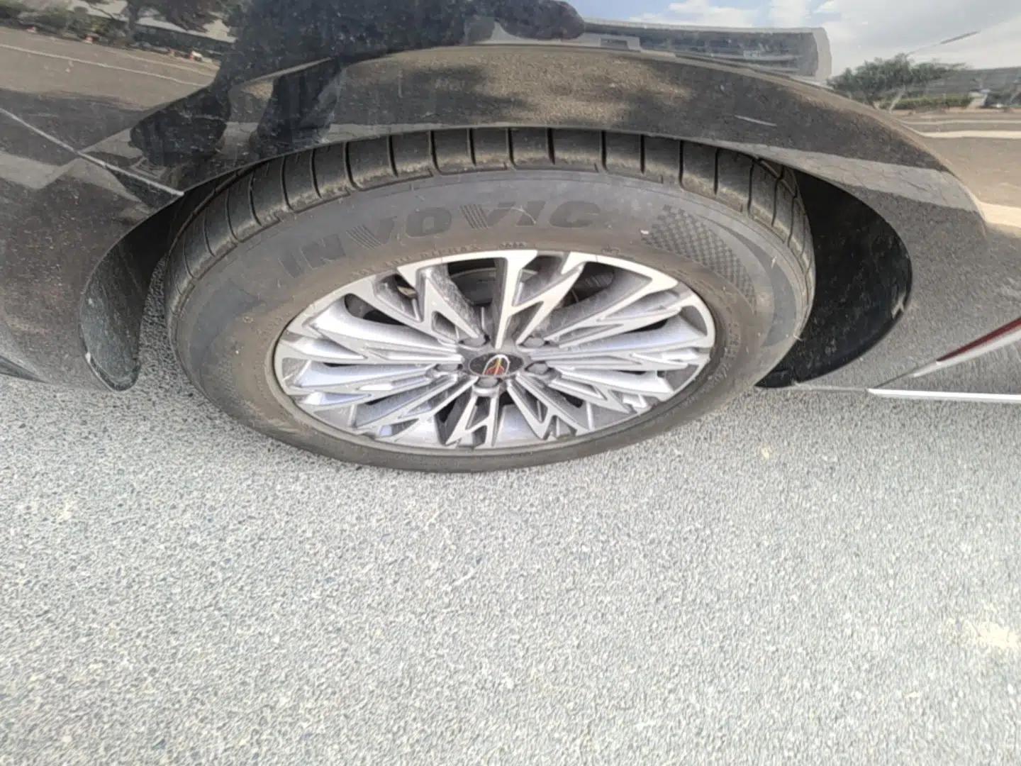 Hongqi H5 2024 1.5T DCT Smart Connect Flagship Edition — миниатюра 10