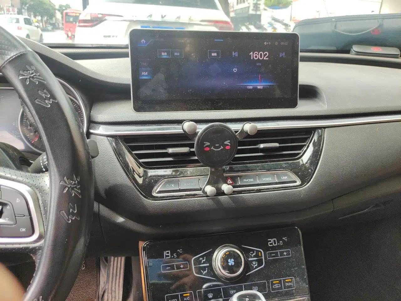 Hongqi H5 2019 30TD Dynamic Edition — миниатюра 13