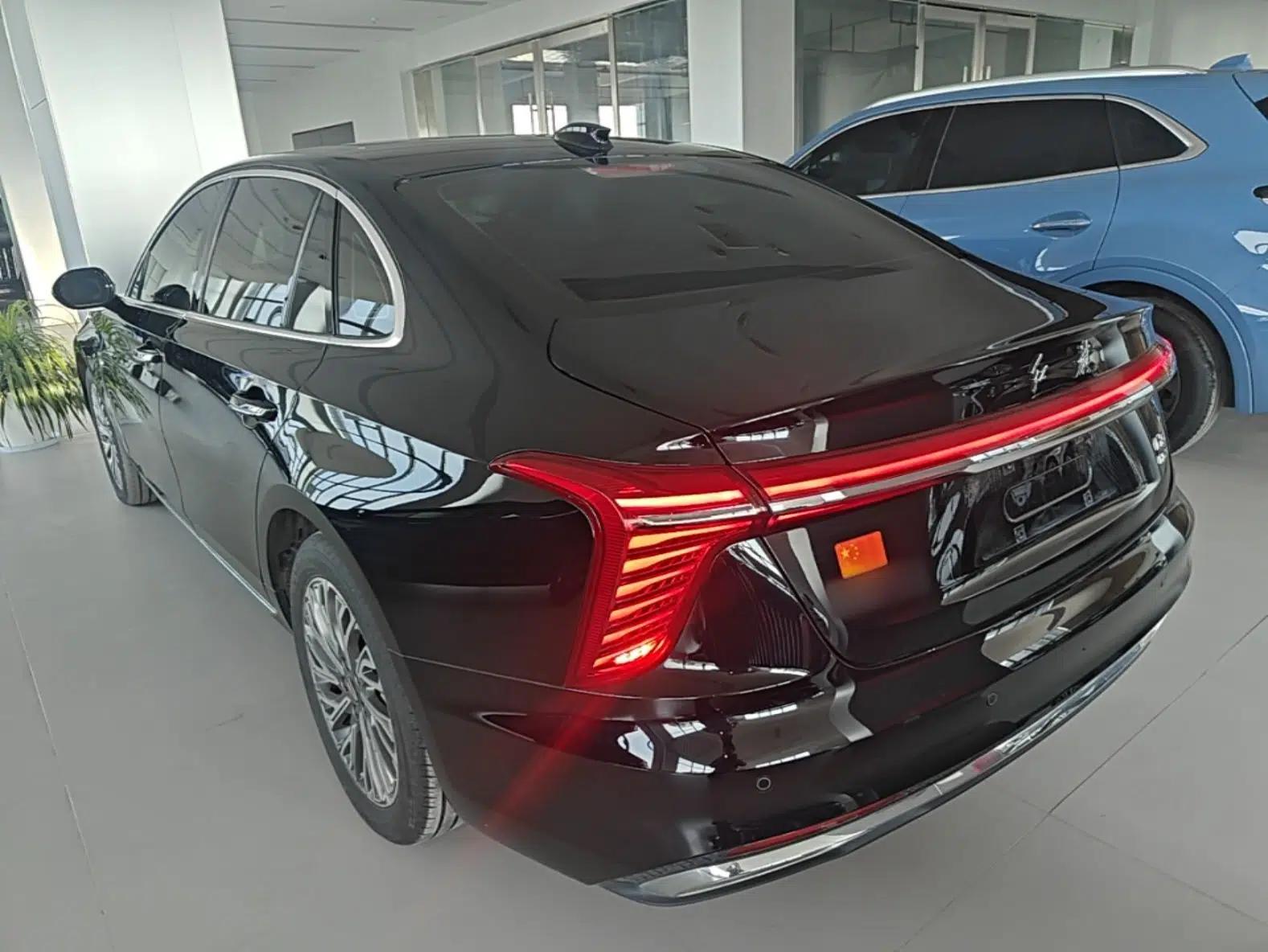 Hongqi H5 2023 1.5T HEV Smart Connect Flagship Edition — миниатюра 4