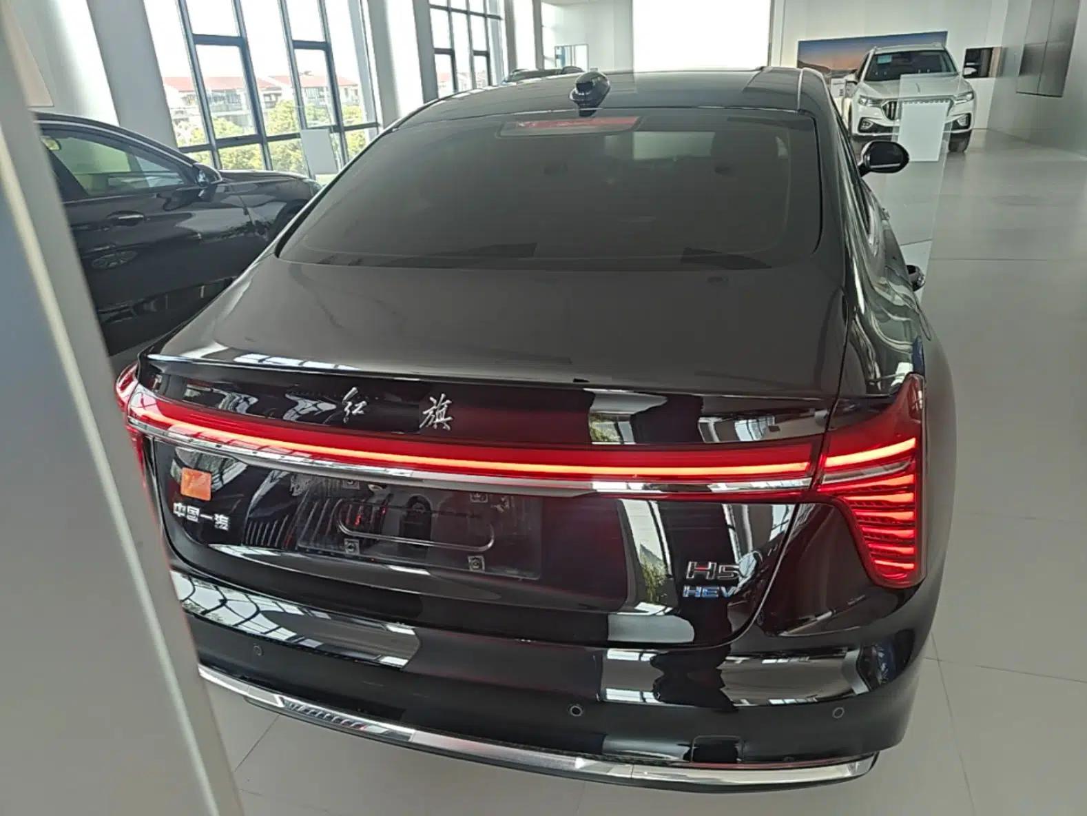 Hongqi H5 2023 1.5T HEV Smart Connect Flagship Edition — миниатюра 5