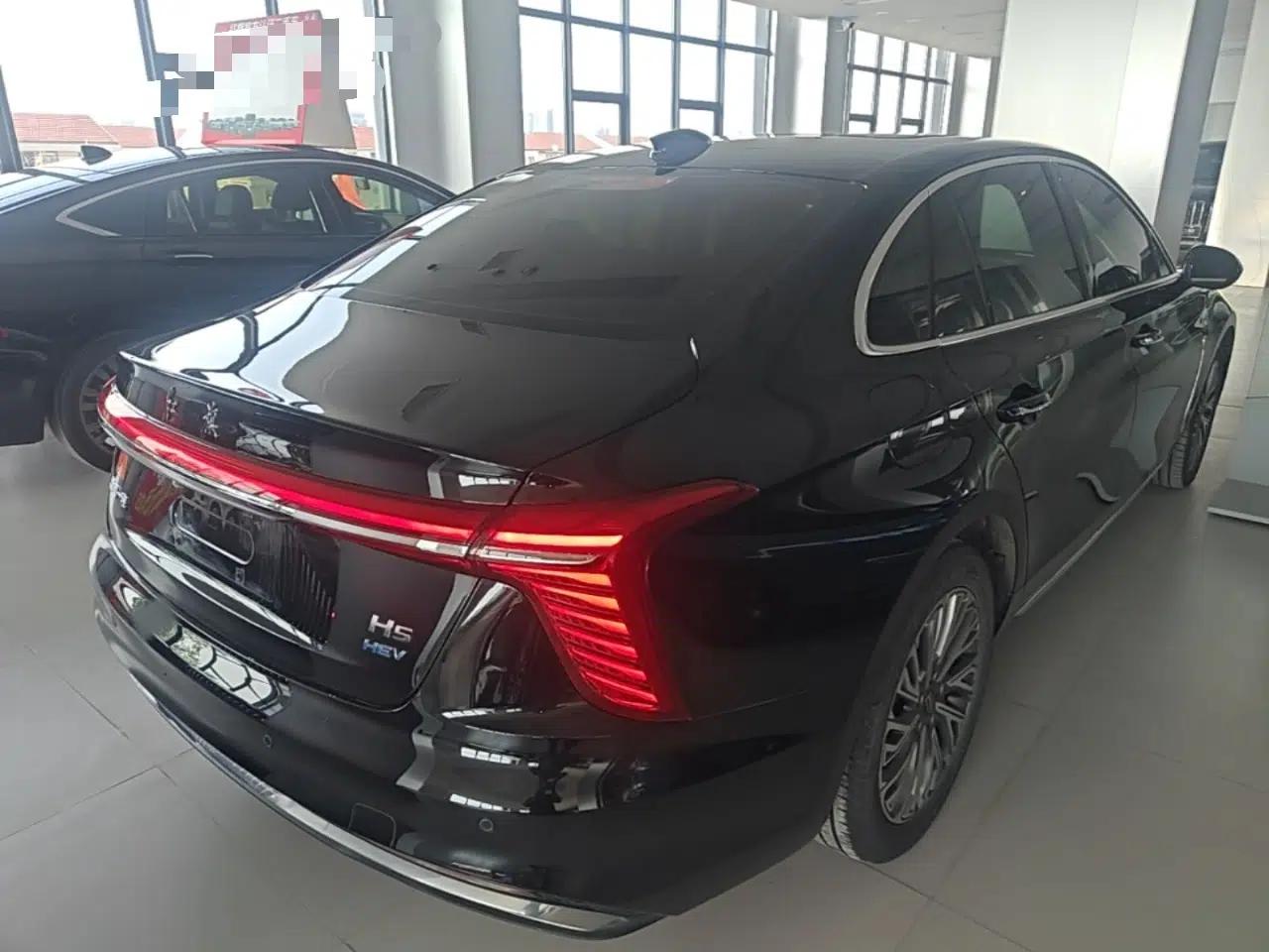 Hongqi H5 2023 1.5T HEV Smart Connect Flagship Edition — миниатюра 6