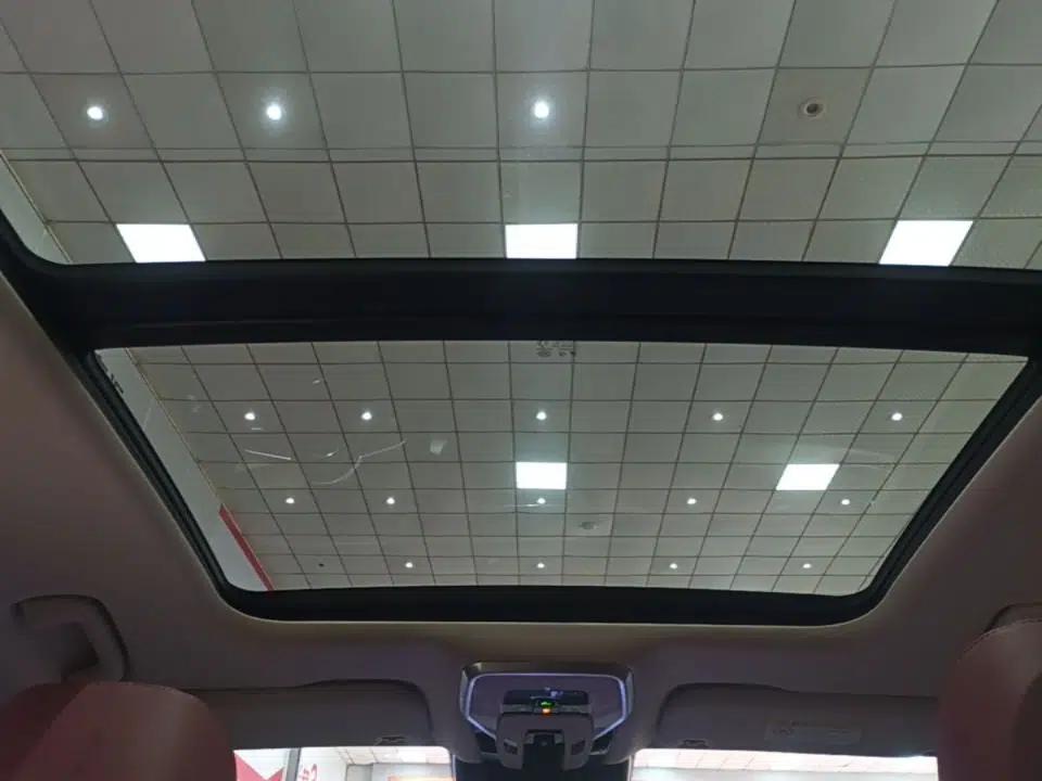 Hongqi H5 2024 2.0T Automatic Smart Connect Flagship Edition — миниатюра 26