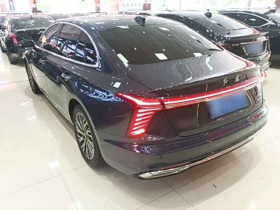 Hongqi H5 2024 2.0T Automatic Smart Connect Flagship Edition — миниатюра 4