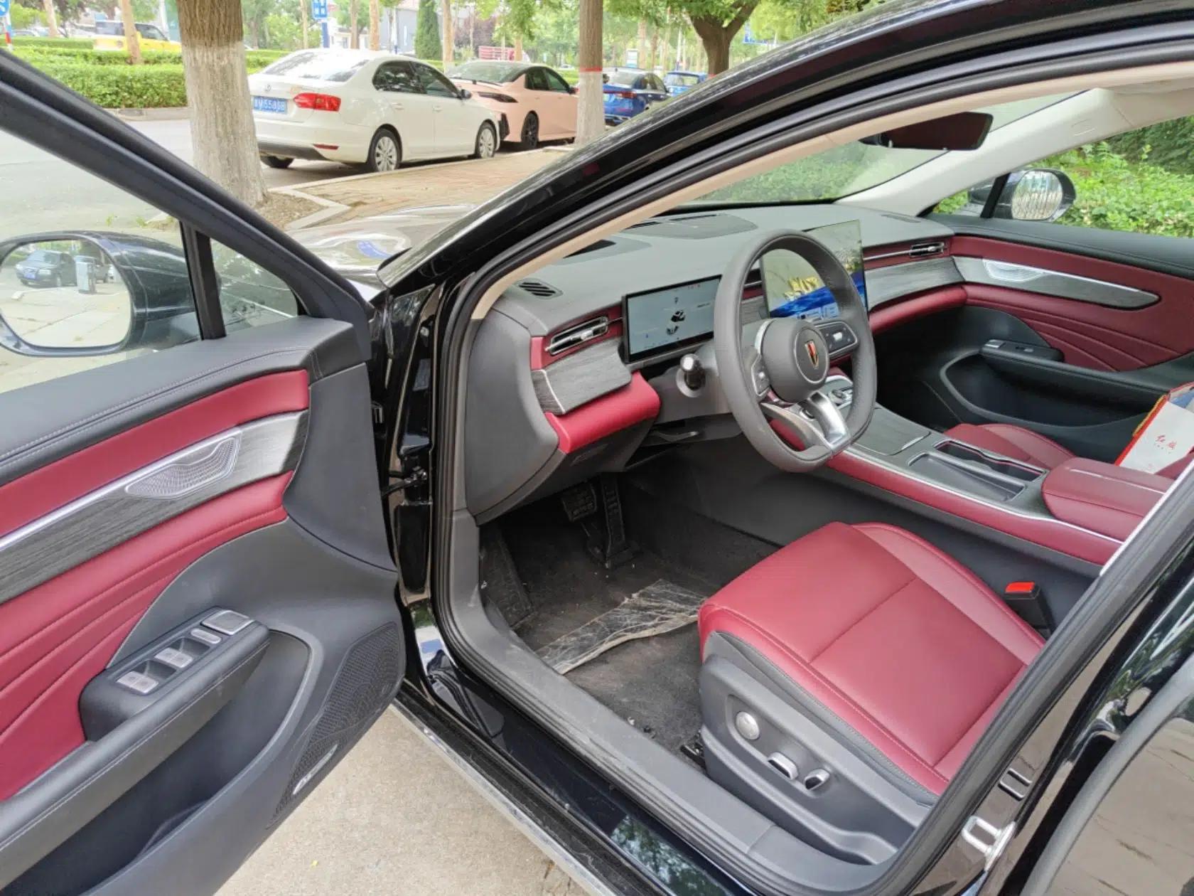 Hongqi H5 2026 Model 2.0T Automatic Qi Ling Pro Edition — миниатюра 18