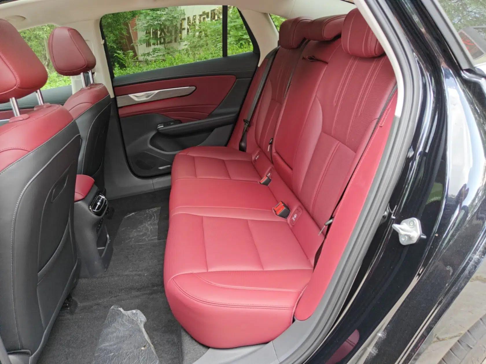 Hongqi H5 2026 Model 2.0T Automatic Qi Ling Pro Edition — миниатюра 20