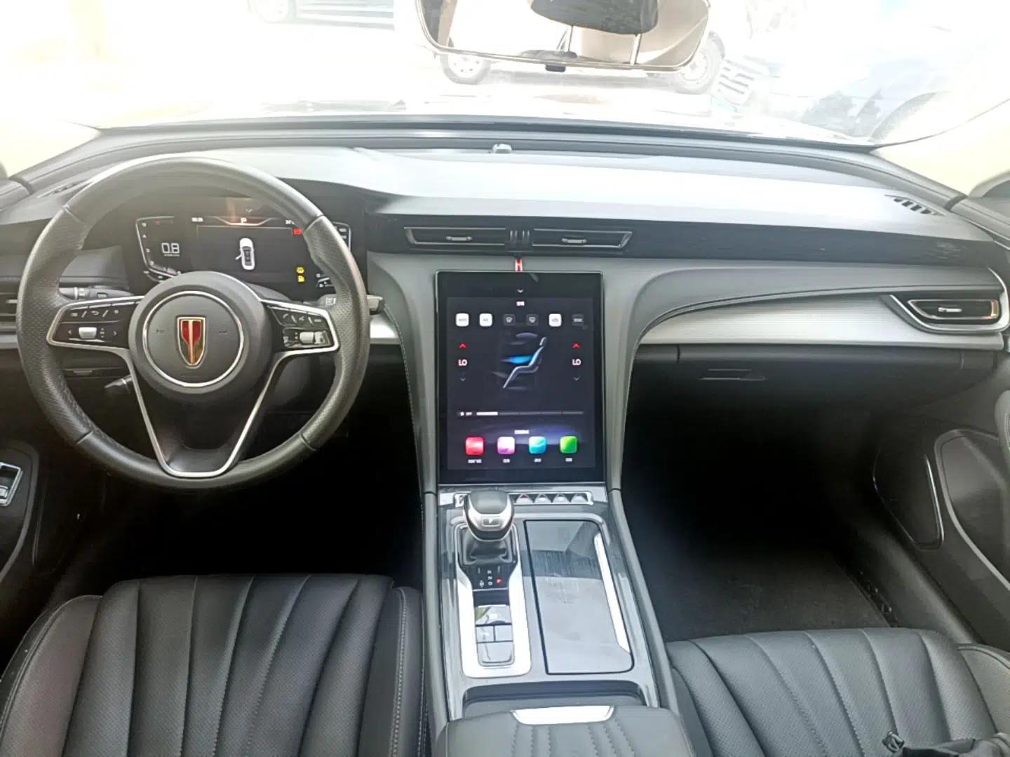 Hongqi H5 2023 1.5T DCT Smart Connect Flagship Edition — миниатюра 17