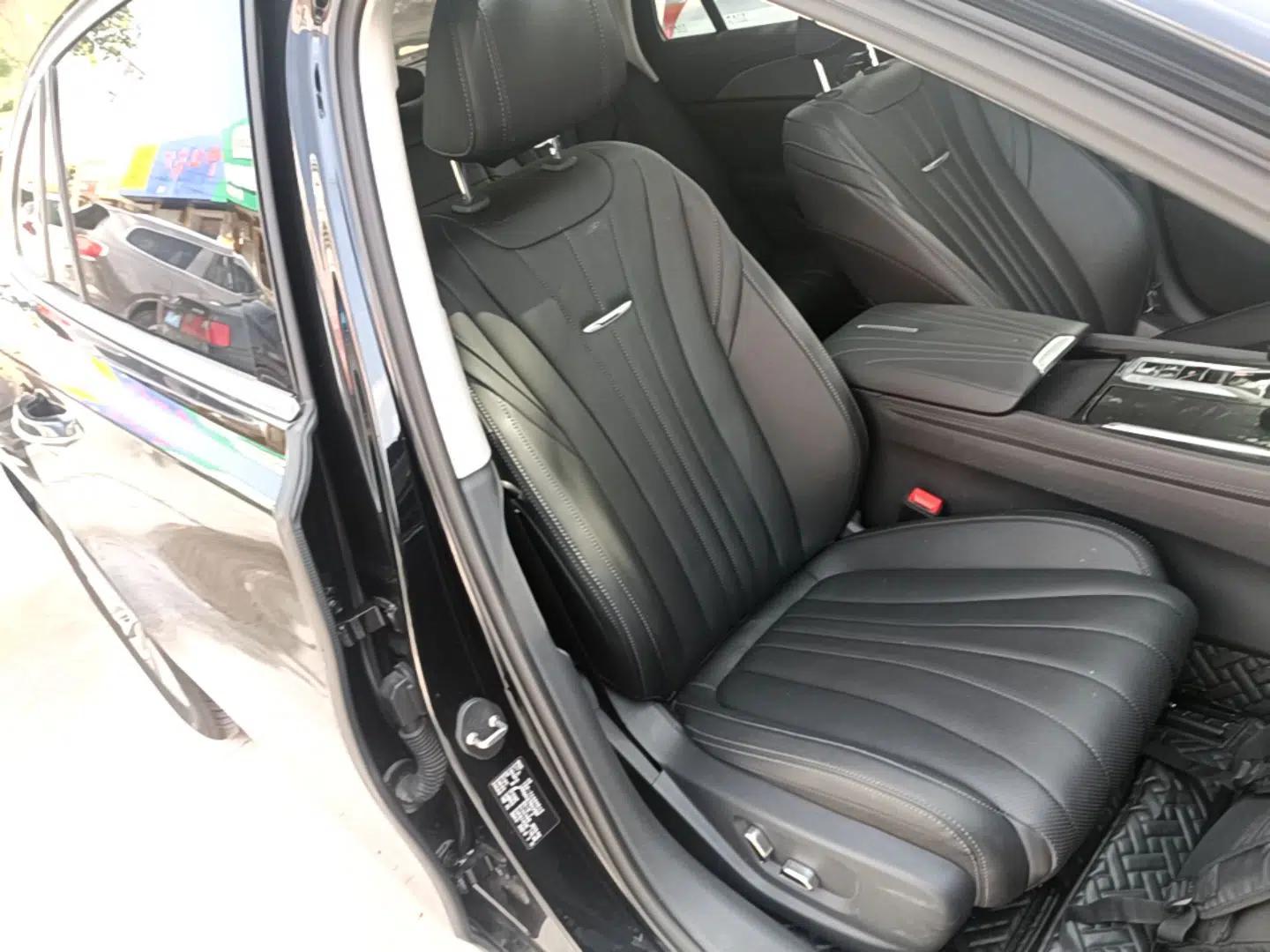 Hongqi H5 2023 1.5T DCT Smart Connect Flagship Edition — миниатюра 24
