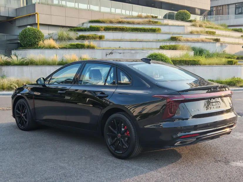 Hongqi H5 2025 Model 2.0T Automatic Xuan Ying 2 Million Units Commemorative Edition — миниатюра 4