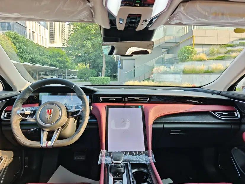 Hongqi H5 2025 Model 2.0T Automatic Xuan Ying 2 Million Units Commemorative Edition — миниатюра 9