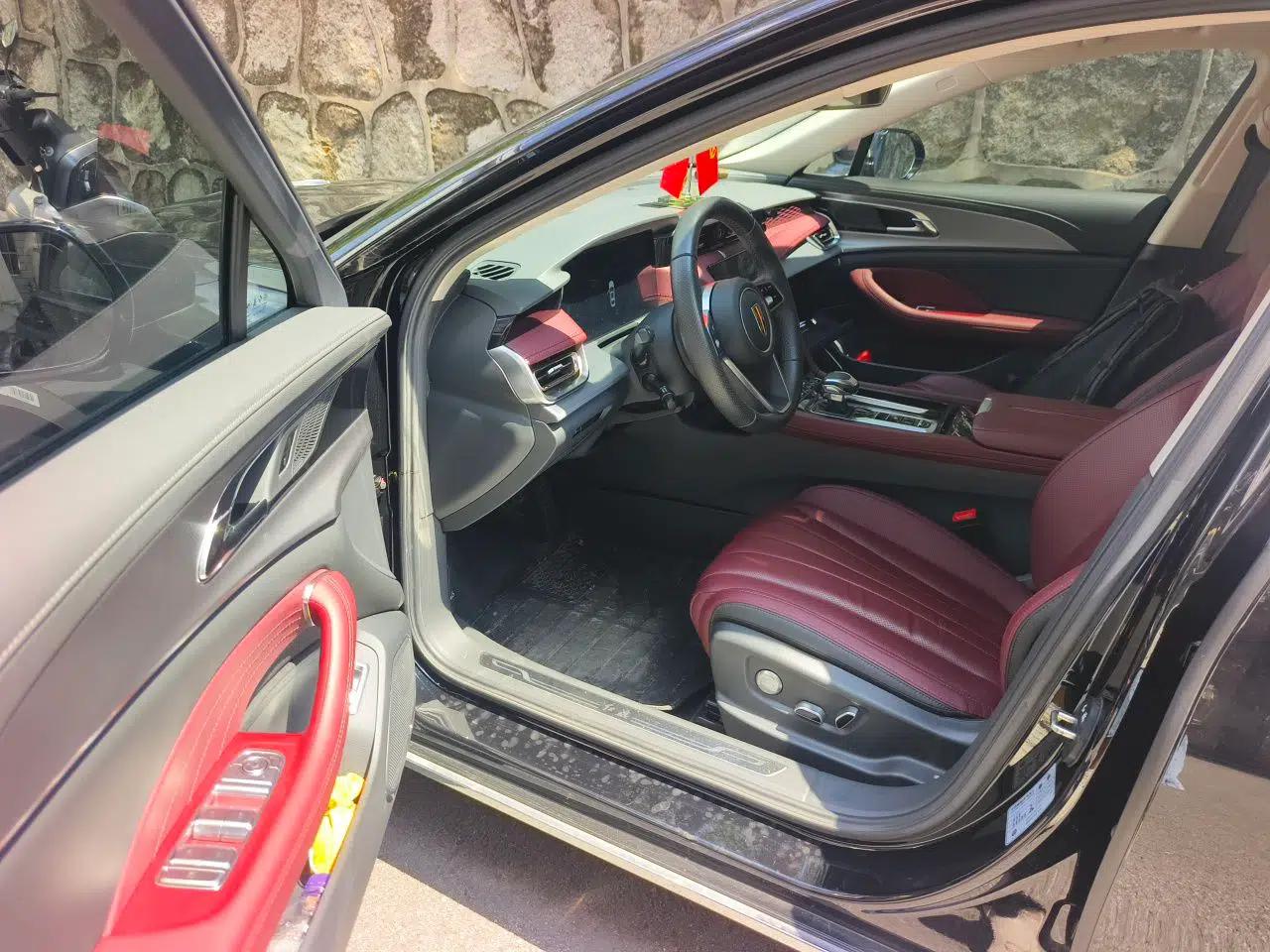 Hongqi H5 2024 2.0T Automatic Smart Connect Flagship Edition — миниатюра 16