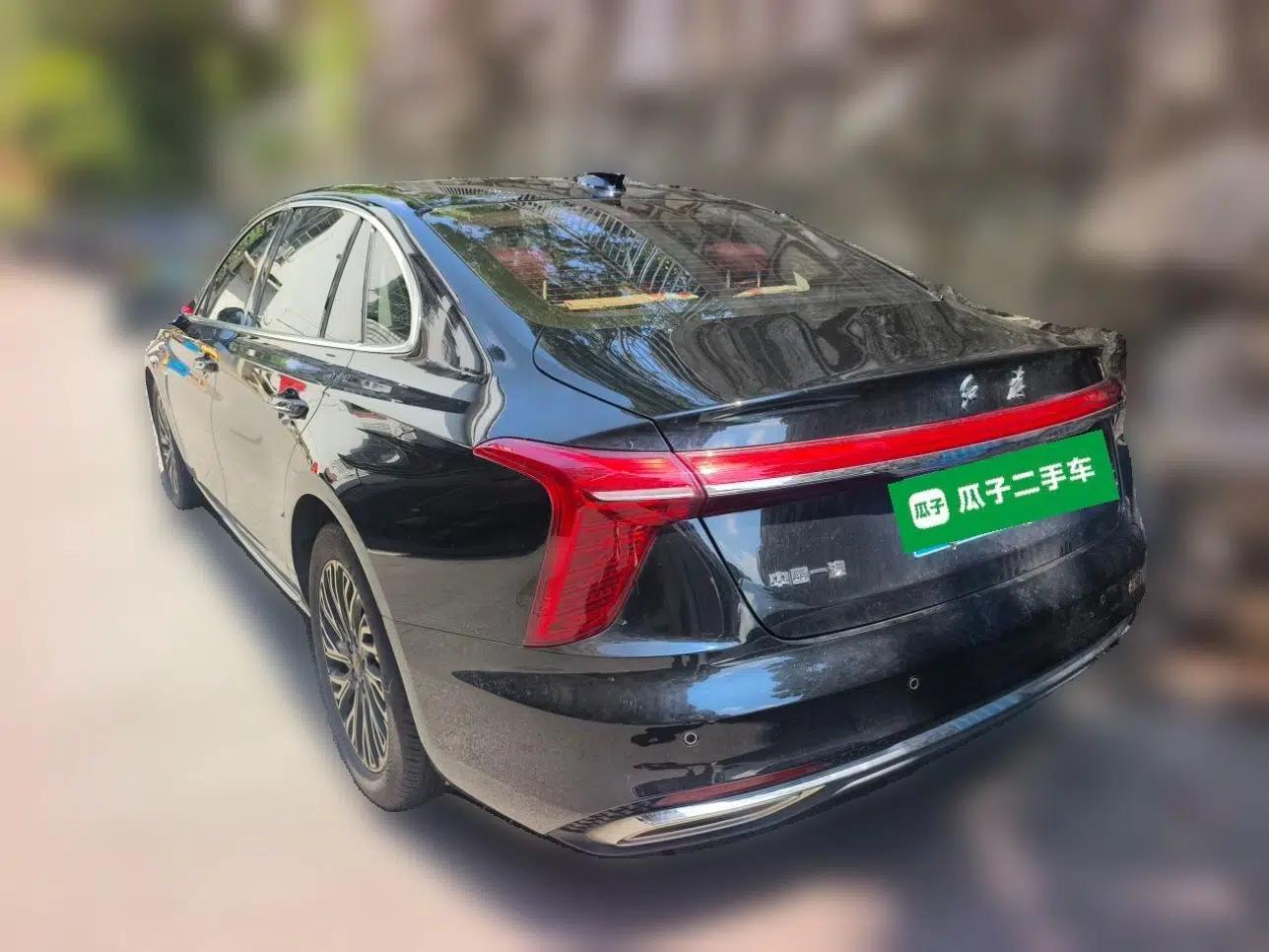 Hongqi H5 2024 2.0T Automatic Smart Connect Flagship Edition — миниатюра 4