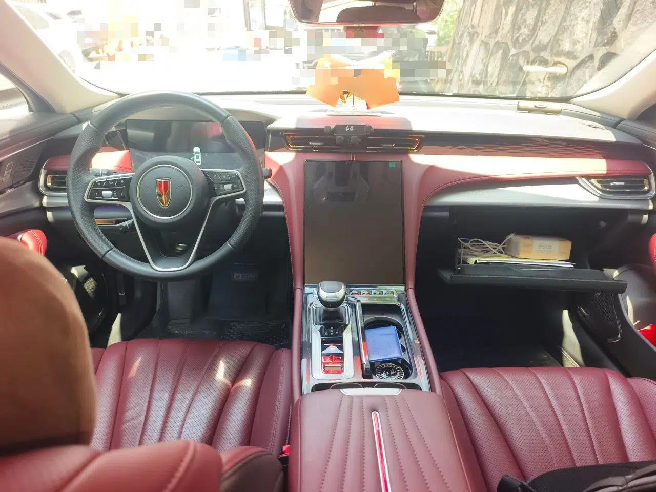 Hongqi H5 2024 2.0T Automatic Smart Connect Flagship Edition — миниатюра 9