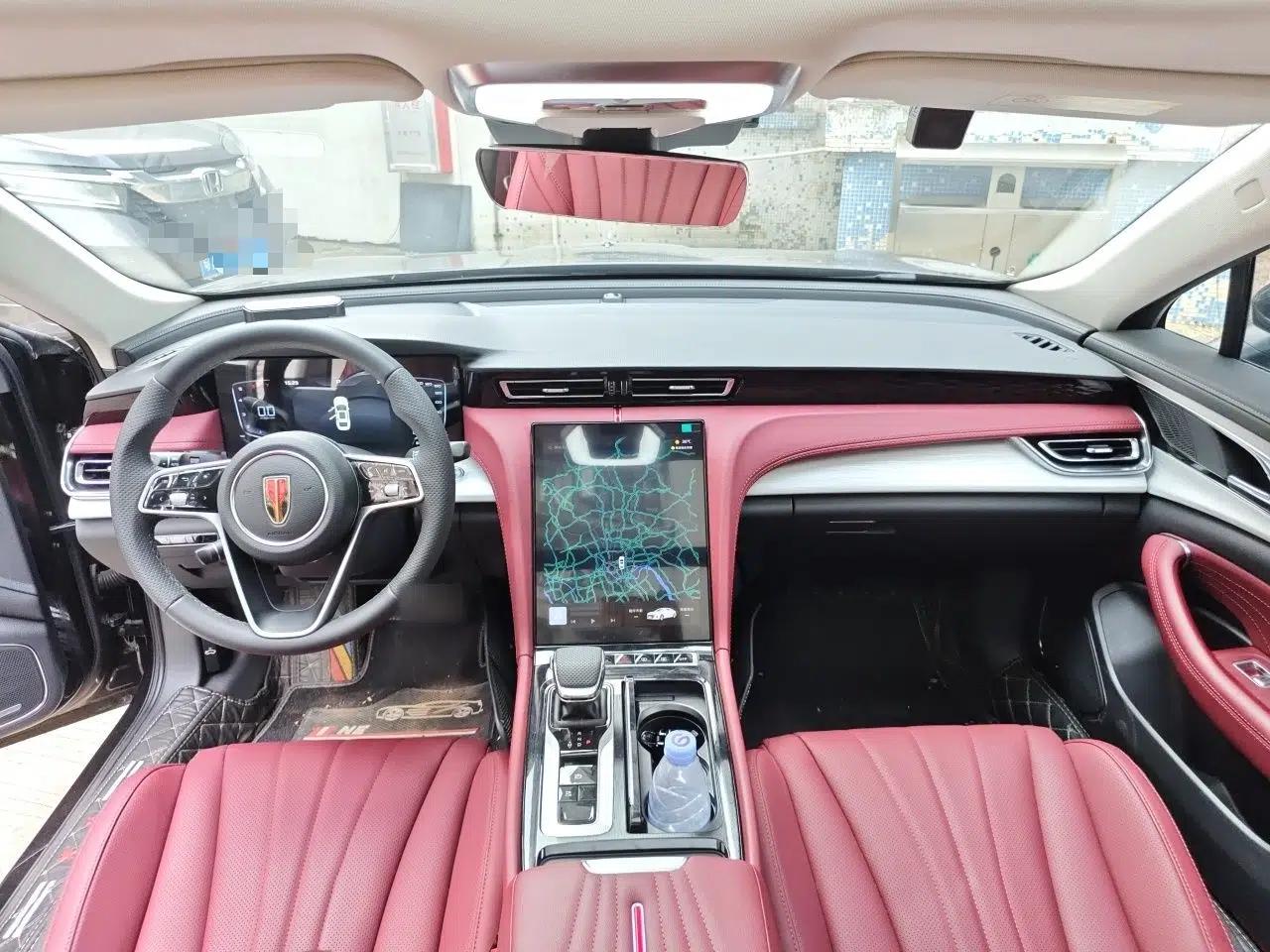 Hongqi H5 2025 1.5T DCT Qiyun 500 000th Unit Commemorative Edition — миниатюра 9