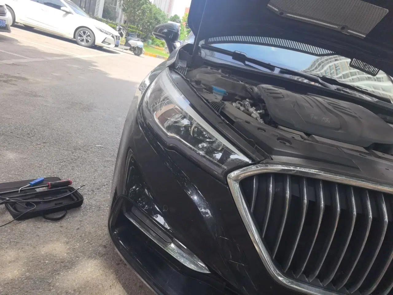 Hongqi H5 2022 Classic Model 1.8T Automatic Smart Connect Flagship Edition — миниатюра 7
