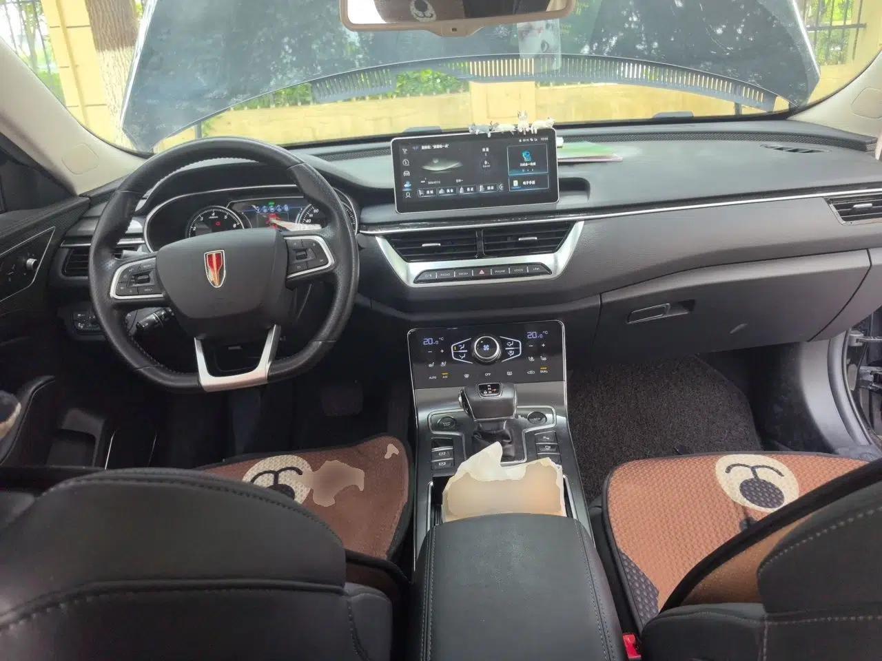 Hongqi H5 2022 Classic Model 1.8T Automatic Smart Connect Flagship Edition — миниатюра 9