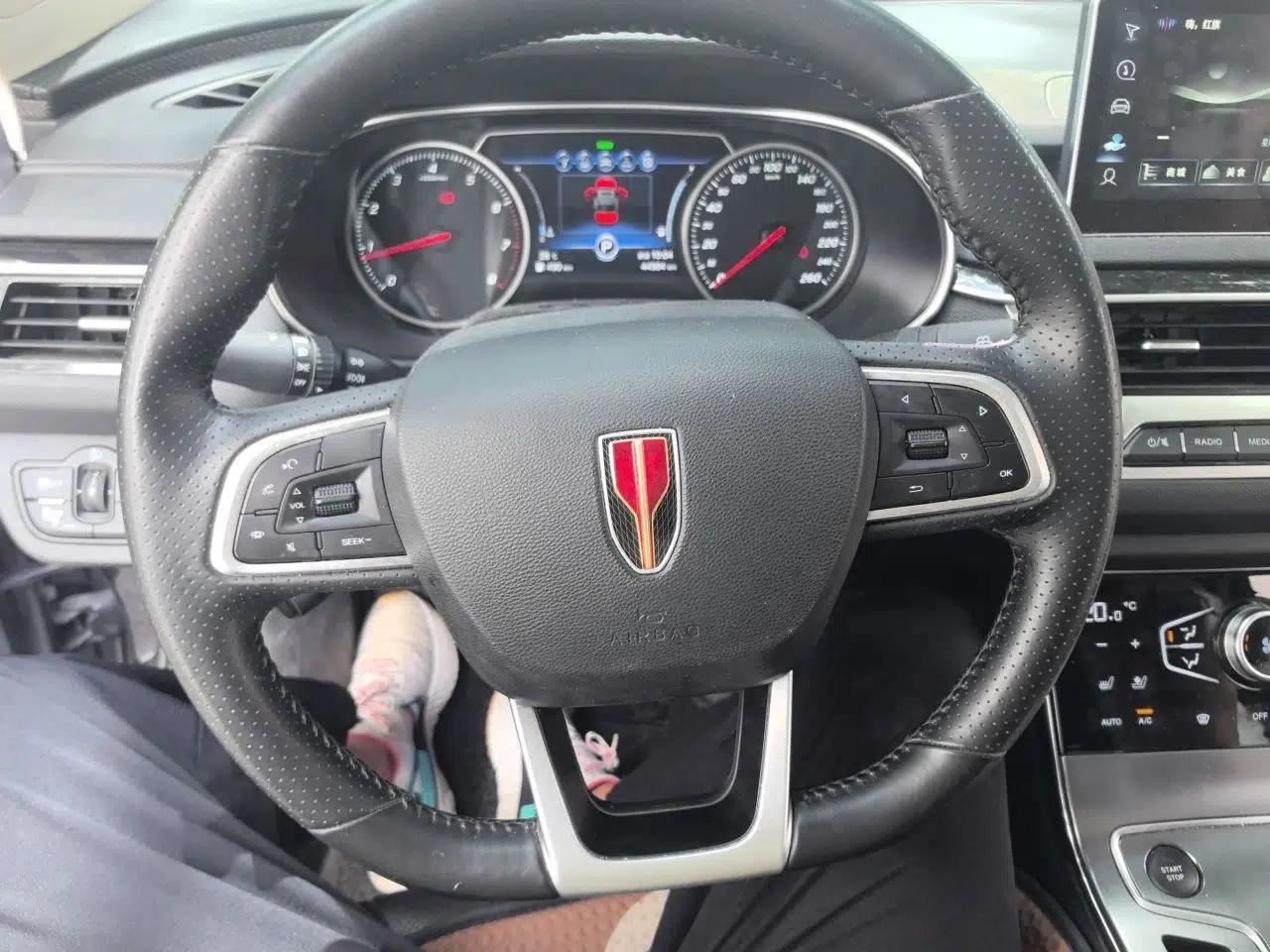 Hongqi H5 2022 Classic Model 1.8T Automatic Smart Connect Flagship Edition — миниатюра 10