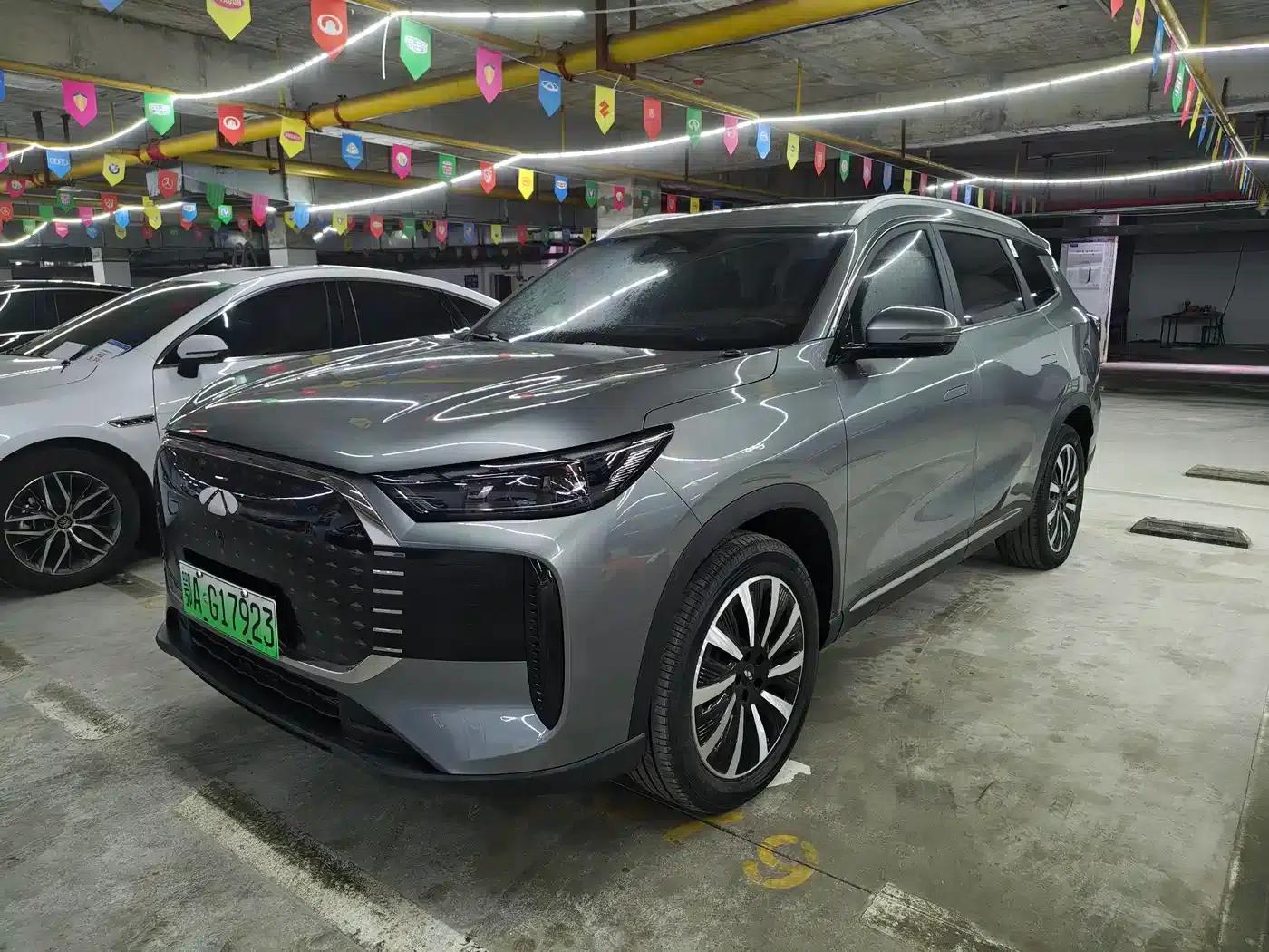 Fengyun T8 2025 1.5T 130km Comfort Edition 7-seater — миниатюра 1