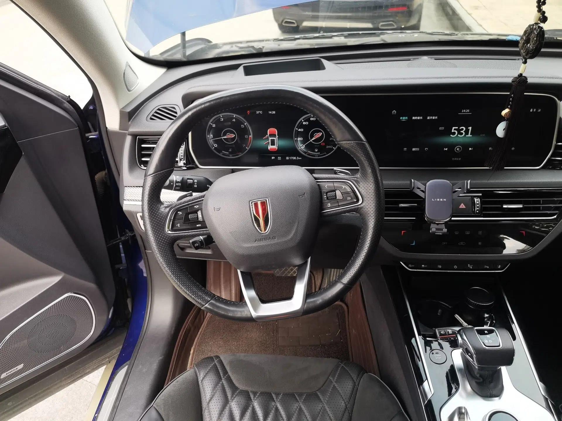 Hongqi HS5 2019 2.0T Smart Connect Flagship Edition — миниатюра 10