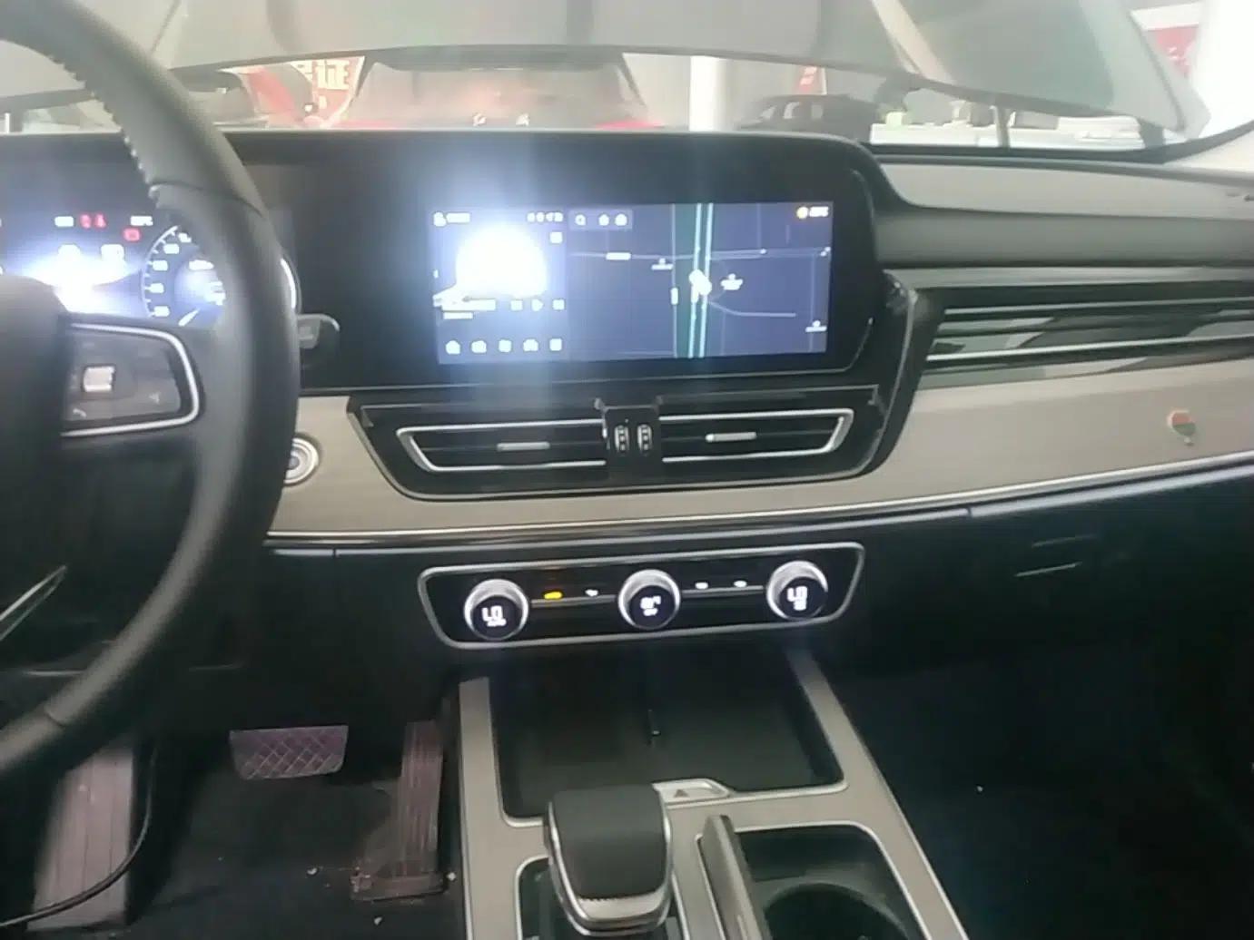Hongqi HS5 2025 2.0T Two-Wheel Drive Flagship Pro Edition — миниатюра 15