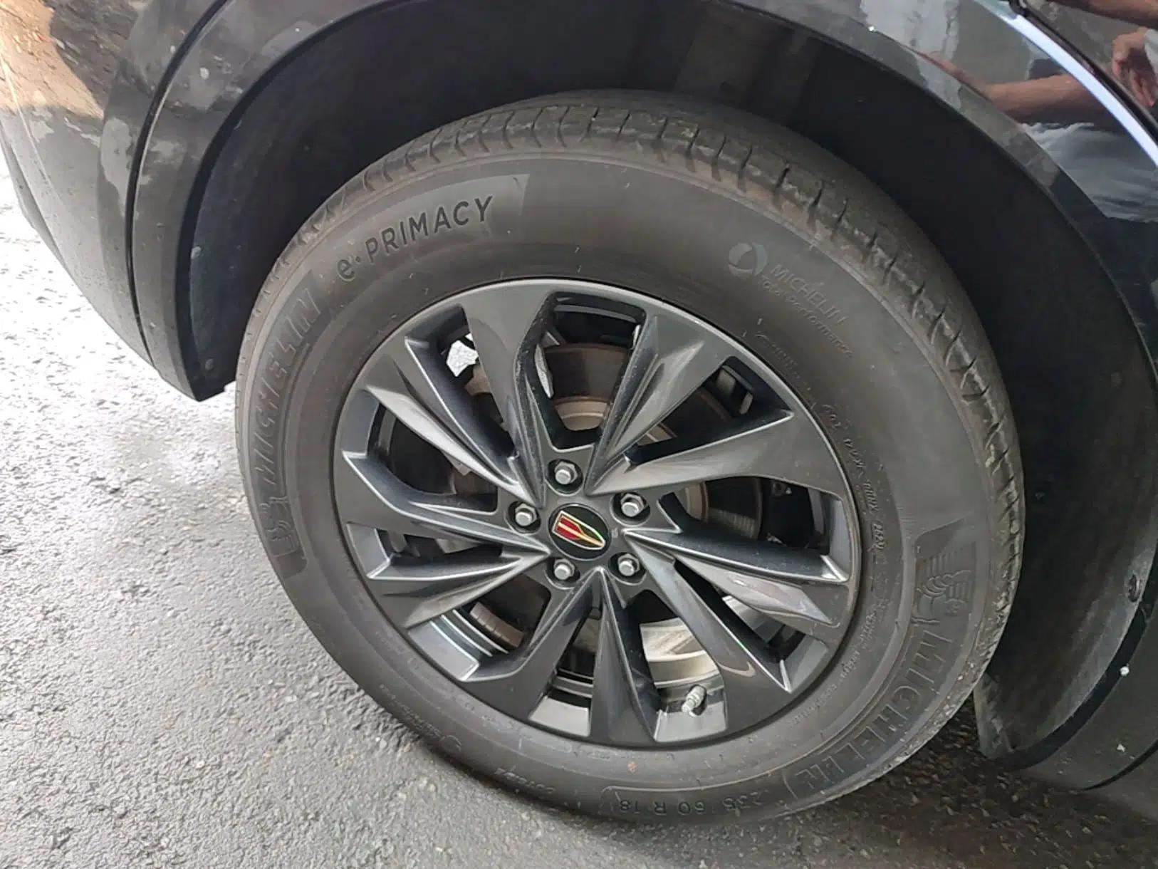 Hongqi HS5 2023 2.0T Qixiang Pro Edition — миниатюра 11