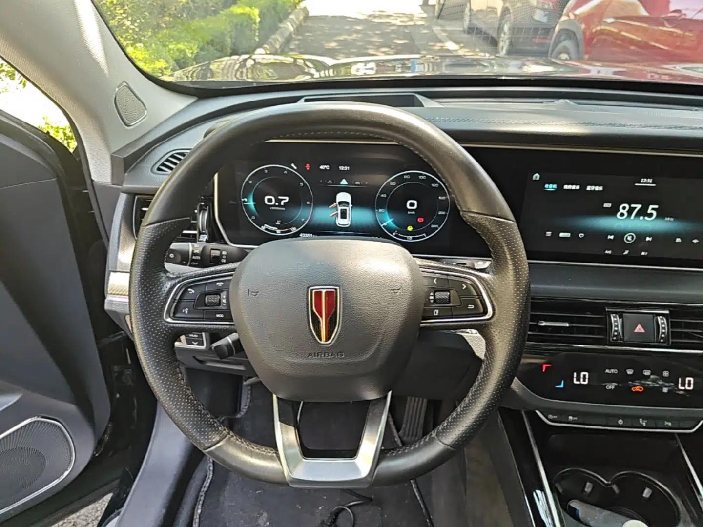 Hongqi HS5 2019 2.0T Smart Connect Flagship Edition — миниатюра 22