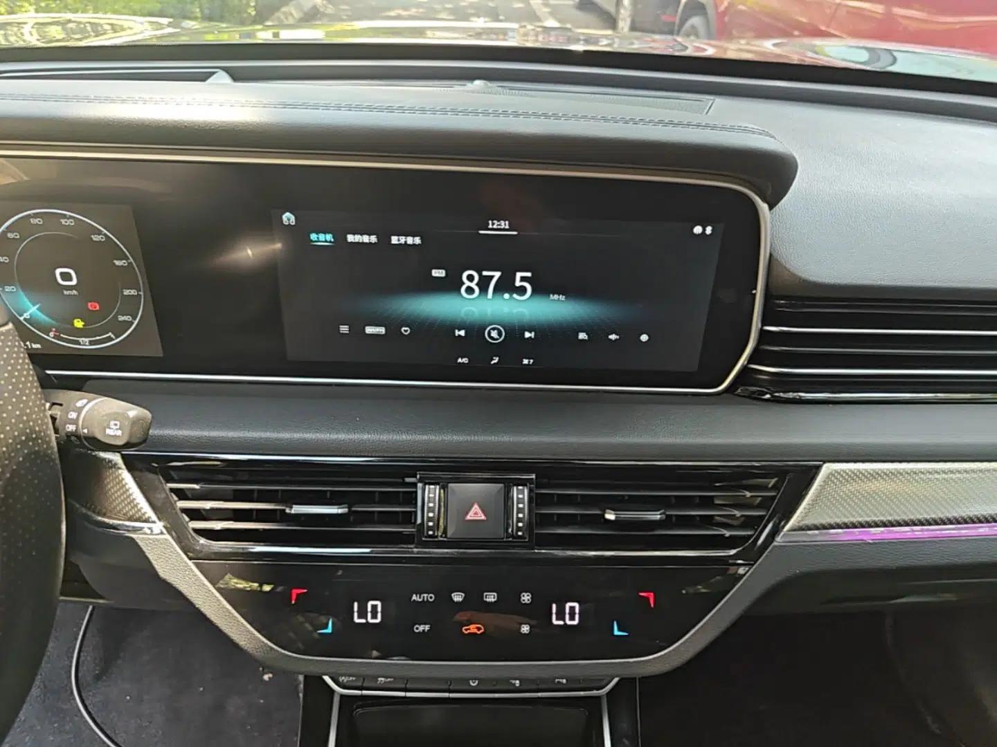 Hongqi HS5 2019 2.0T Smart Connect Flagship Edition — миниатюра 24