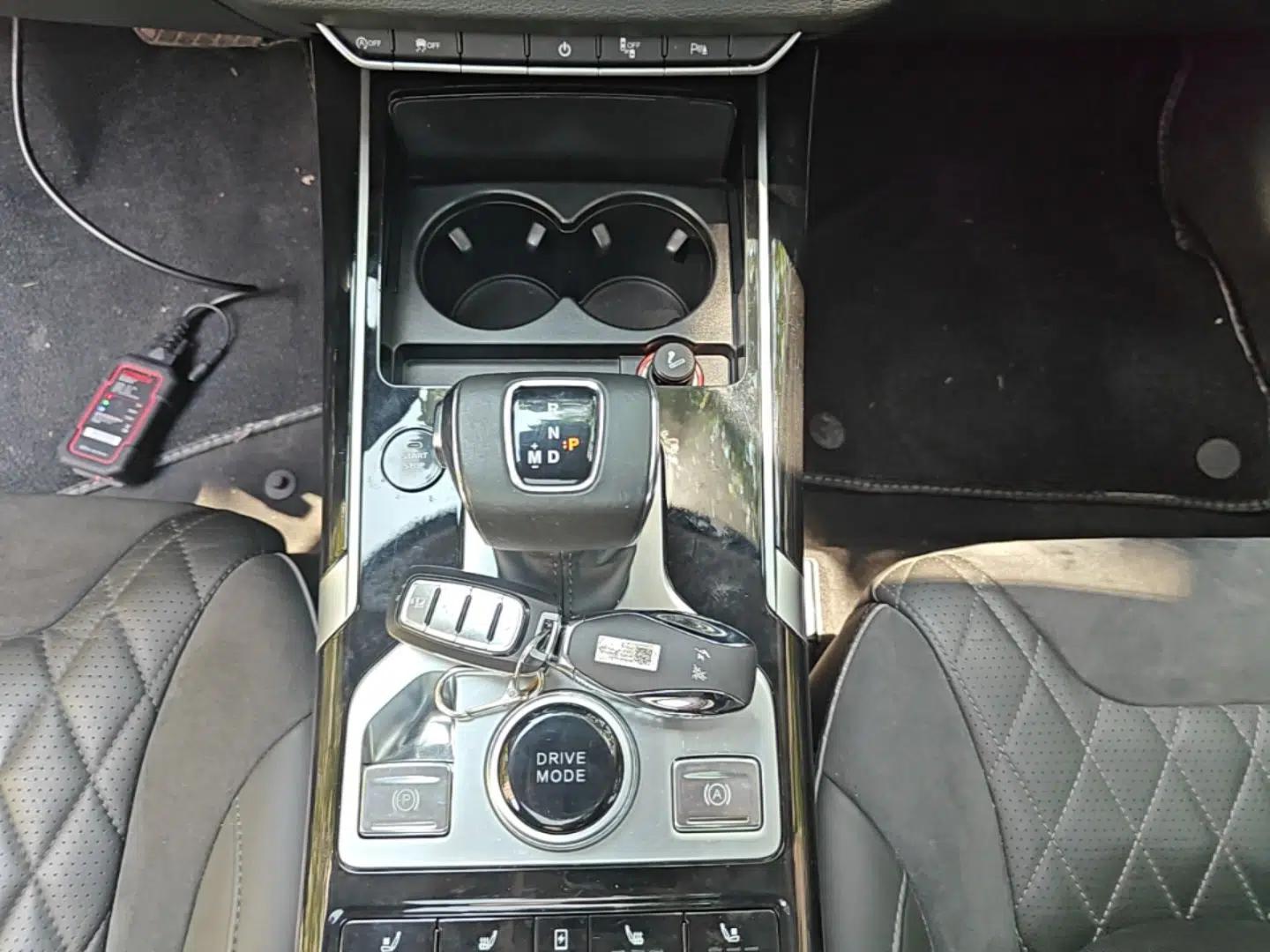 Hongqi HS5 2019 2.0T Smart Connect Flagship Edition — миниатюра 25