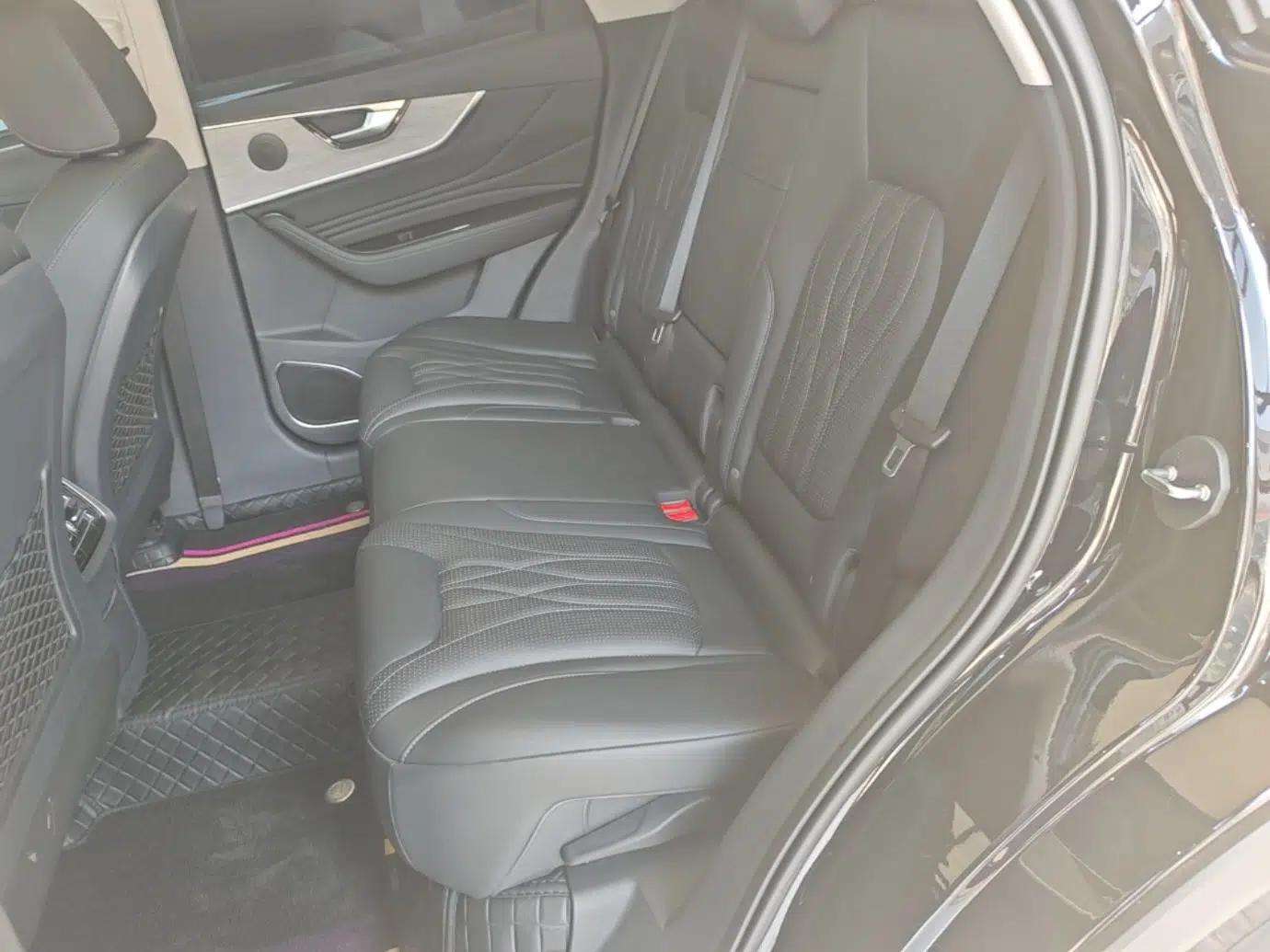 Hongqi HS5 2026 Model 2.0T Two-Wheel Drive Qi Yun Pro Edition — миниатюра 20