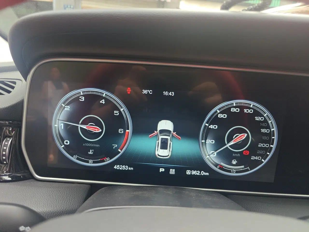 Hongqi HS5 2019 2.0T Smart Connect Flagship Edition — миниатюра 11