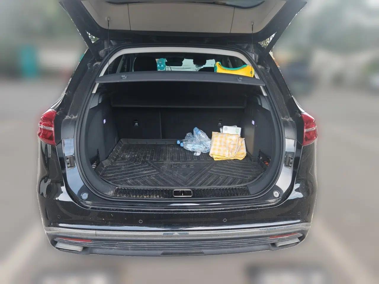 Hongqi HS5 2019 2.0T Smart Connect Flagship Edition — миниатюра 19