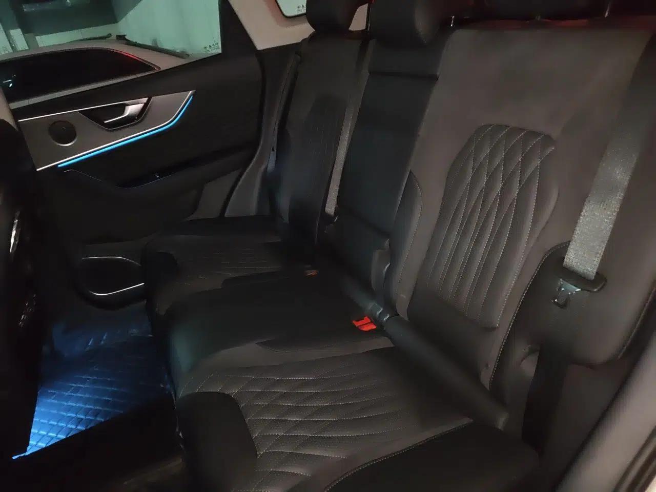 Hongqi HS5 2023 2.0T Qixiang Pro Edition — миниатюра 17