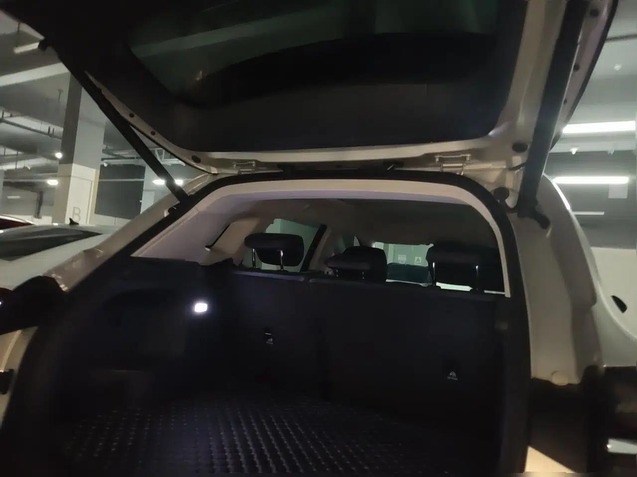Hongqi HS5 2023 2.0T Qixiang Pro Edition — миниатюра 19