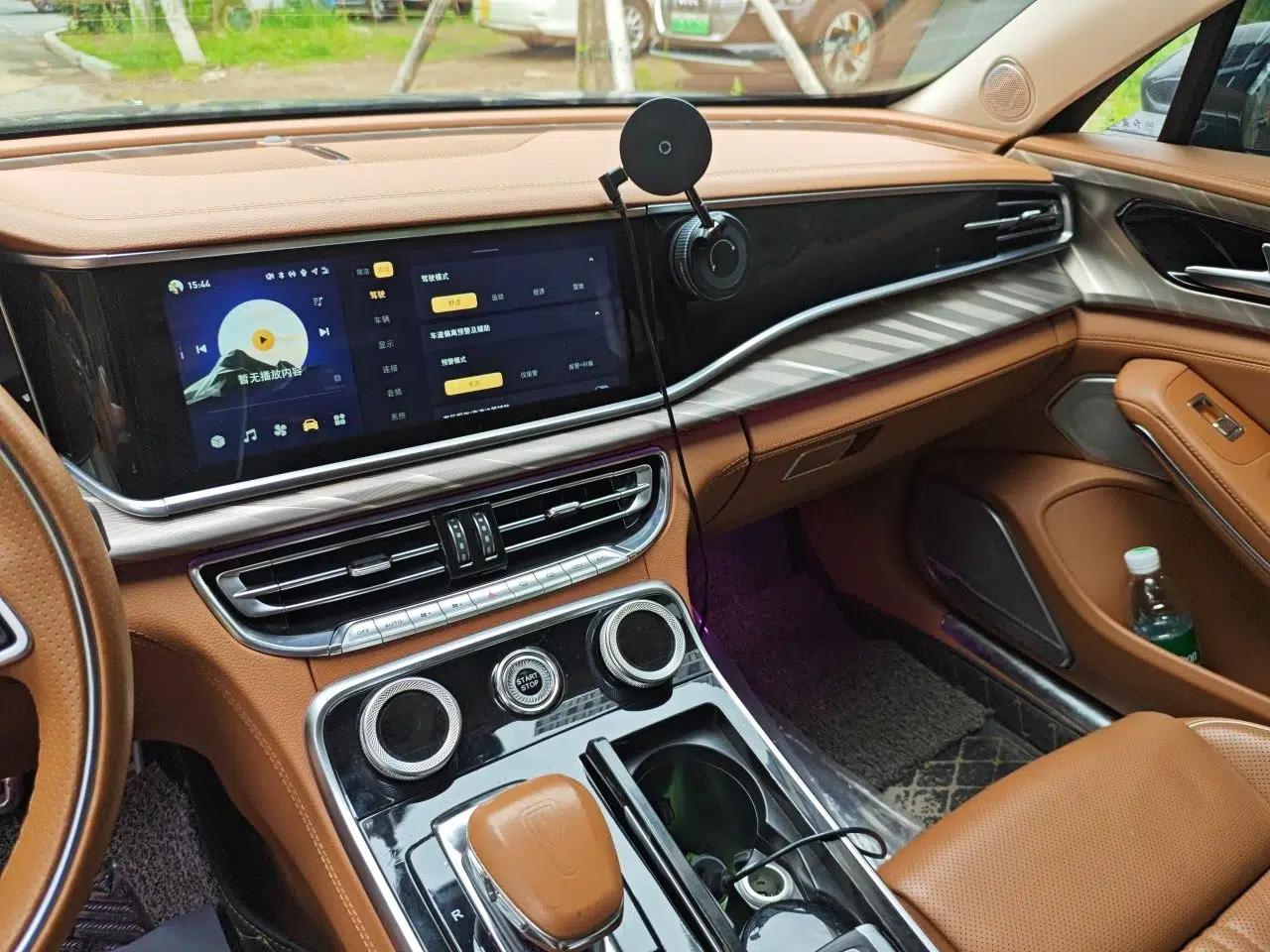 Hongqi H9 2020 2.0T Smart Connect Flagship Edition — миниатюра 17