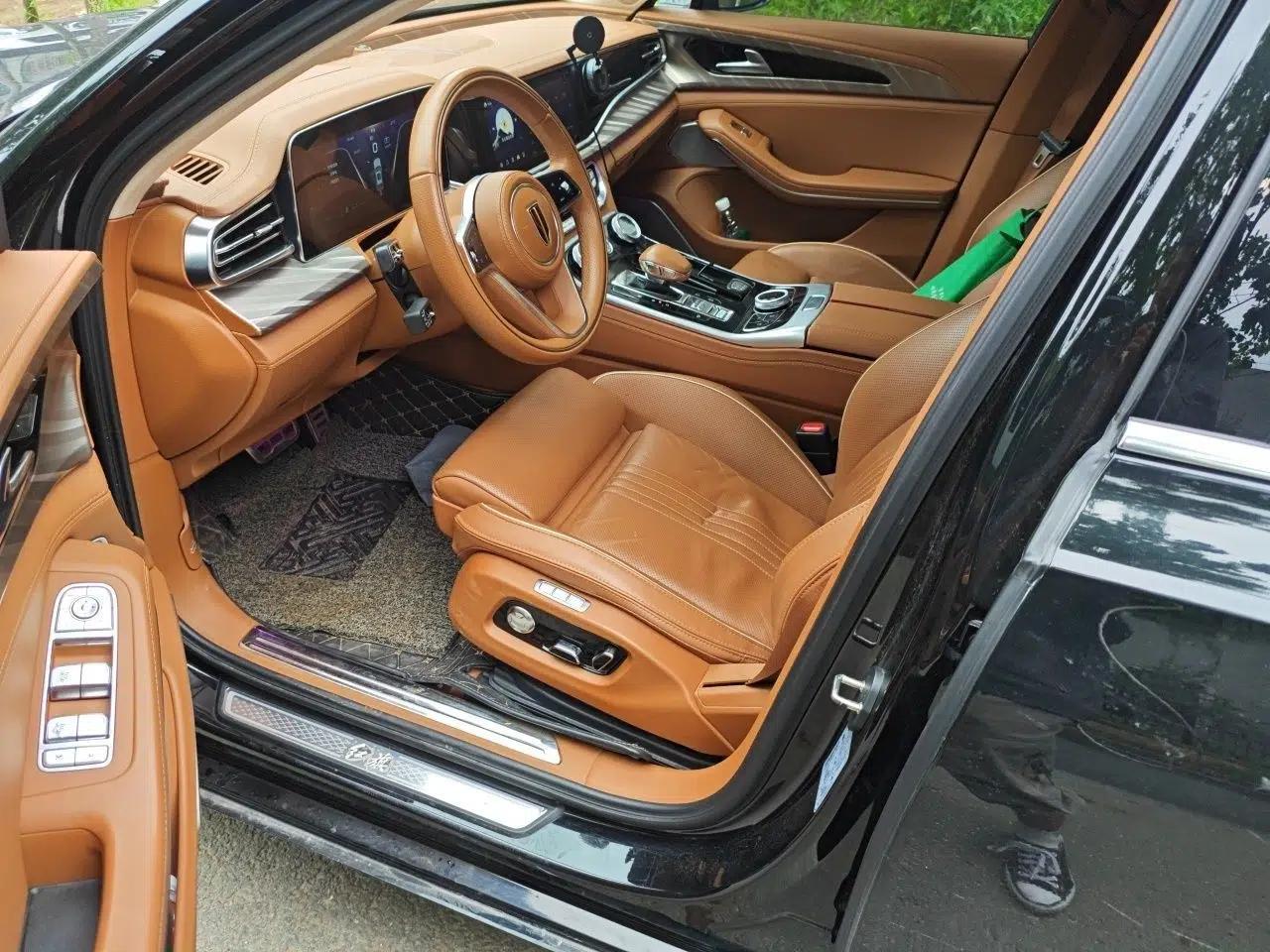 Hongqi H9 2020 2.0T Smart Connect Flagship Edition — миниатюра 19