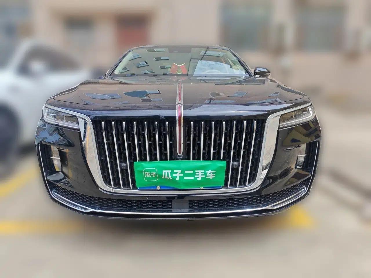 Hongqi H9 2022 2.0T Smart Connect Flagship Edition — миниатюра 2