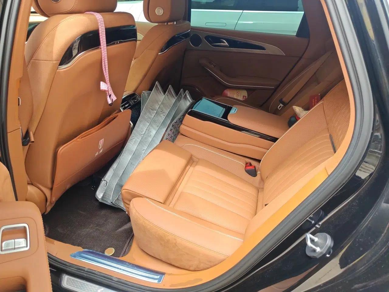Hongqi H9 2022 2.0T Smart Connect Flagship Edition — миниатюра 17